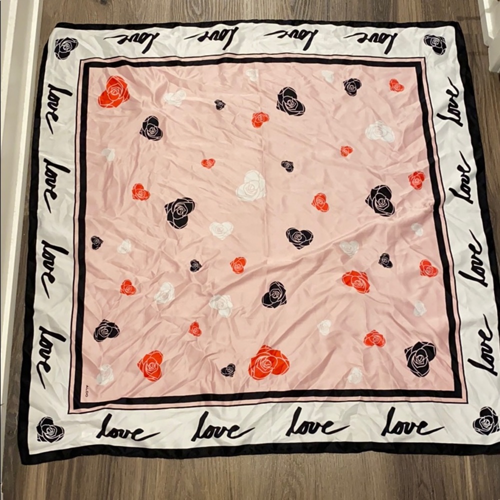 Aldo ❤️💋 Scarf